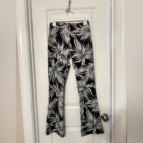 Zara Jacquard Tropical Print Flare Pants | large - Picture 3 of 6